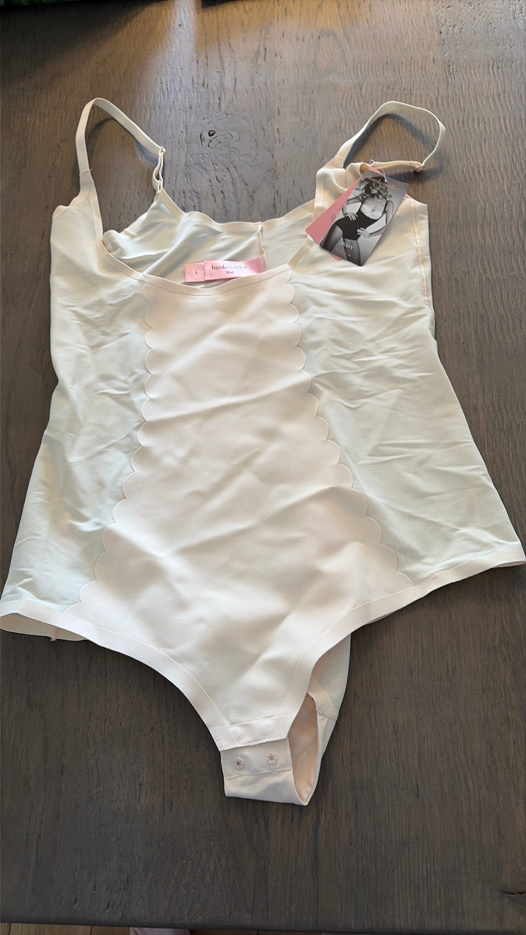 Corrigerende body Hunkemöller nieuw, Kleding | Dames, Badmode en Zwemkleding, Verzenden, Nieuw, Beige, Overige typen