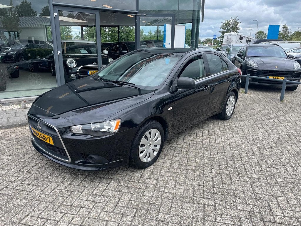 Mitsubishi Lancer Sportback 1.5 Edition One, Auto's, Voorwielaandrijving, Stof, Gebruikt, Zwart