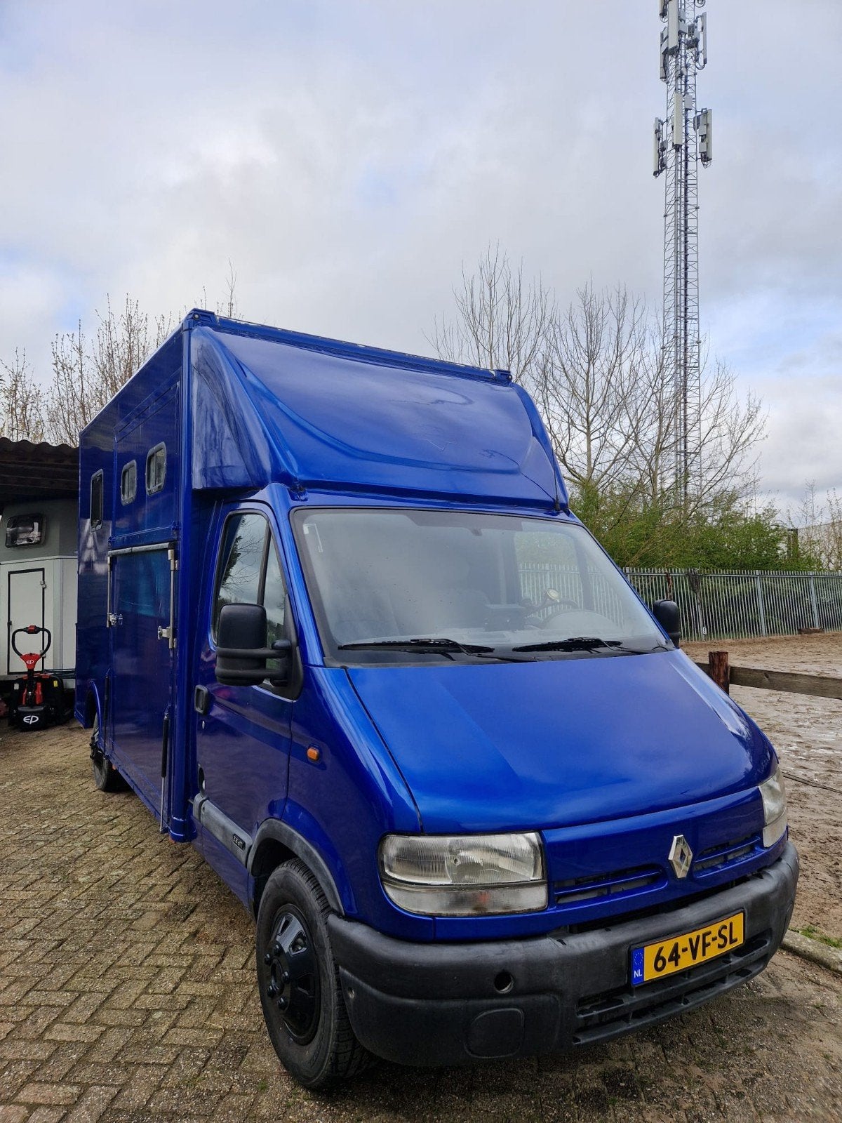 Renault master paardenwagen, Ophalen of Verzenden