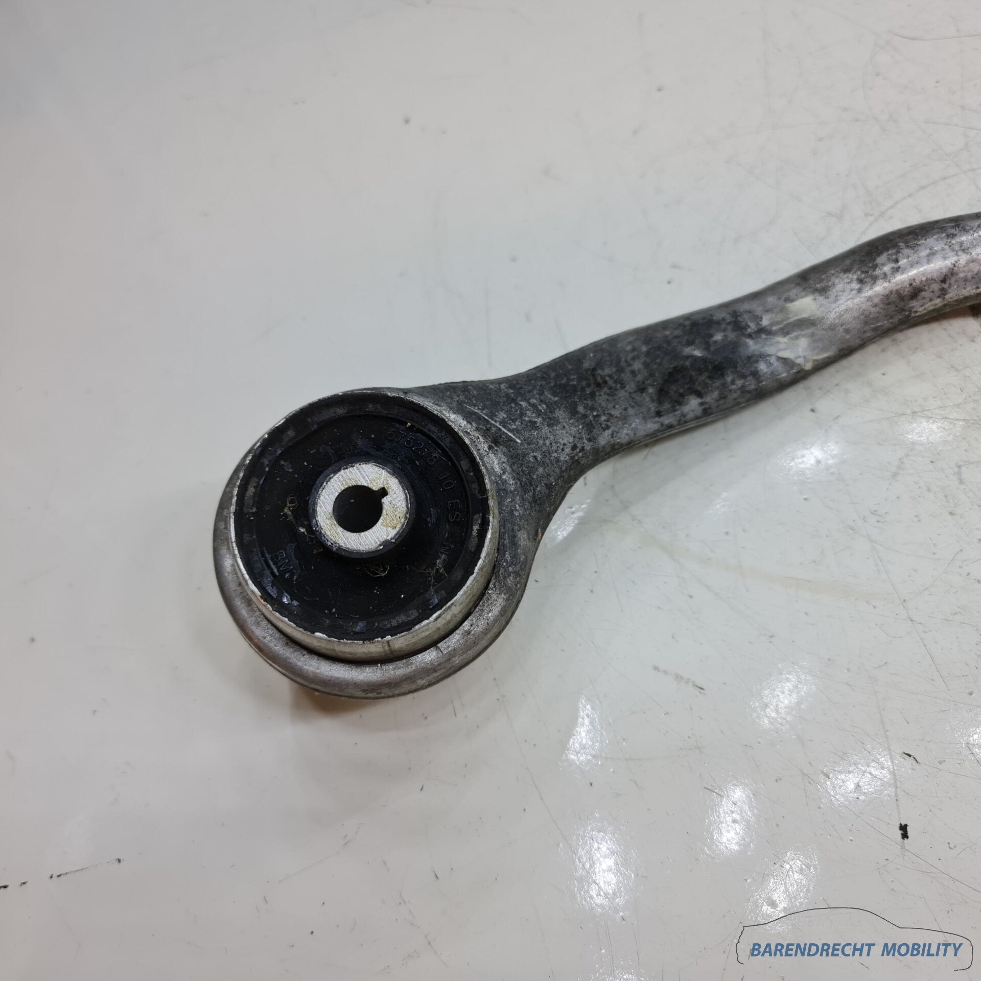 BMW 1 2 3 4 serie draagarm draag arm 685574301 rechts passag, Petuelring 130
80788  Munich, DE, Gebruikt, Info@bmw.de, Ophalen of Verzenden