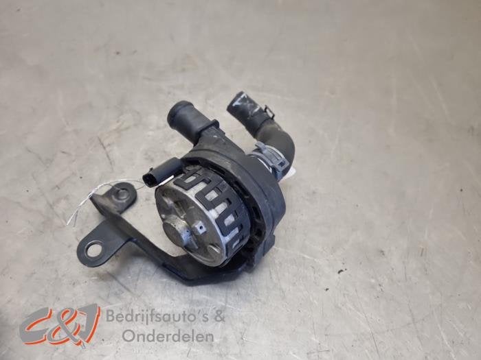 Extra waterpomp van een Volkswagen Crafter, Gebruikt, -, Volkswagen, -
