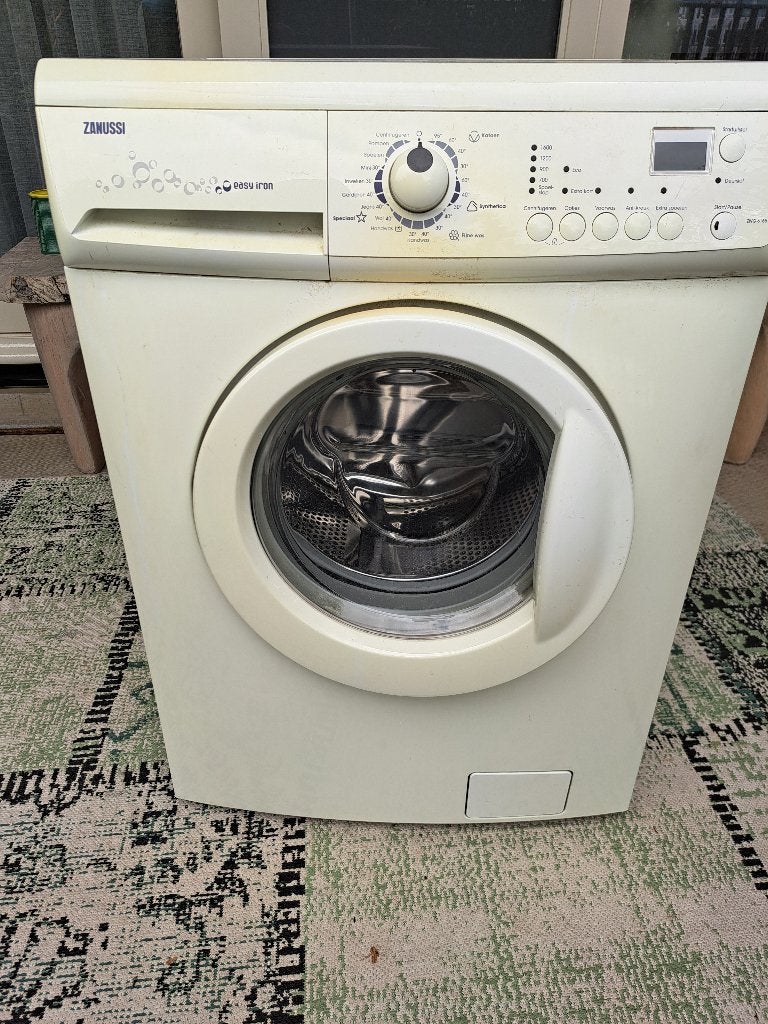 Zanusi wasmachine, Witgoed en Apparatuur, Wasmachines, Gebruikt, Voorlader, 6 tot 8 kg, 85 tot 90 cm, 1200 tot 1600 toeren, Handwasprogramma