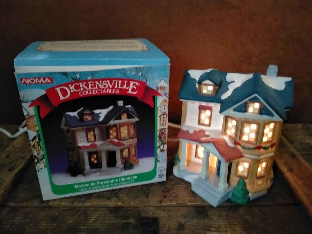 Dickensville kersthuisje met verlichting, Diversen, Kerst, Ophalen of Verzenden, Zo goed als nieuw