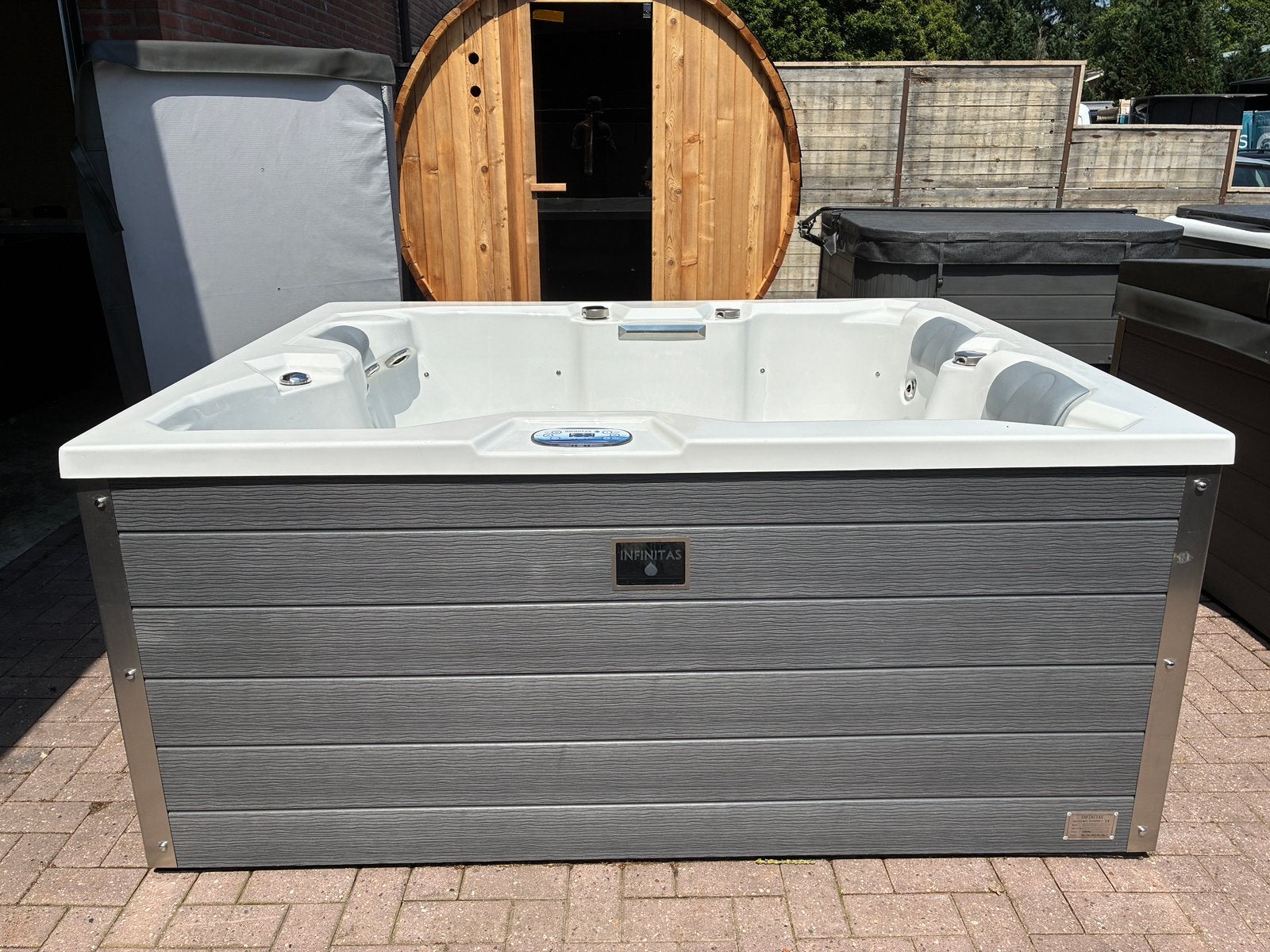 3 pers Spa Infinitas Blueline 800 incl Garantie & Plaatsing, Tuin en Terras, Bubbelbaden en Hottubs, Zo goed als nieuw, Filter