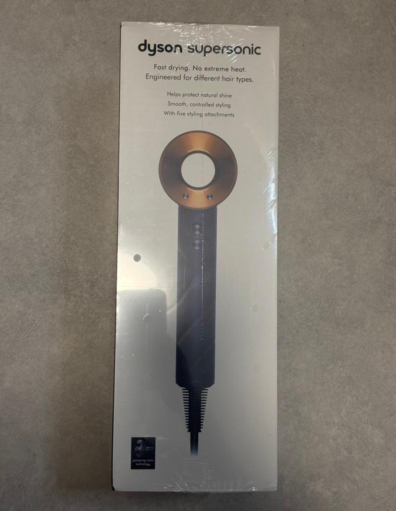 Dyson supersonic hairdryer, Ophalen of Verzenden, Zo goed als nieuw, Föhn of Haardroger