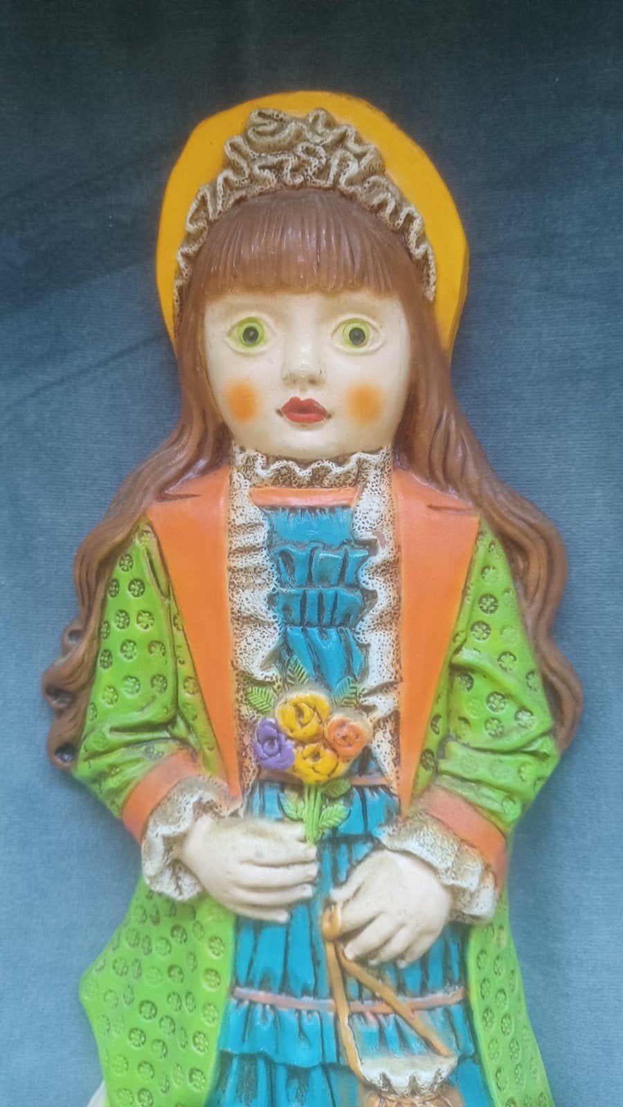Ceramica Marquéz SA Spanje wand tegel meisje met bloemen, Antiek en Kunst, Antiek | Keramiek en Aardewerk, Ophalen of Verzenden