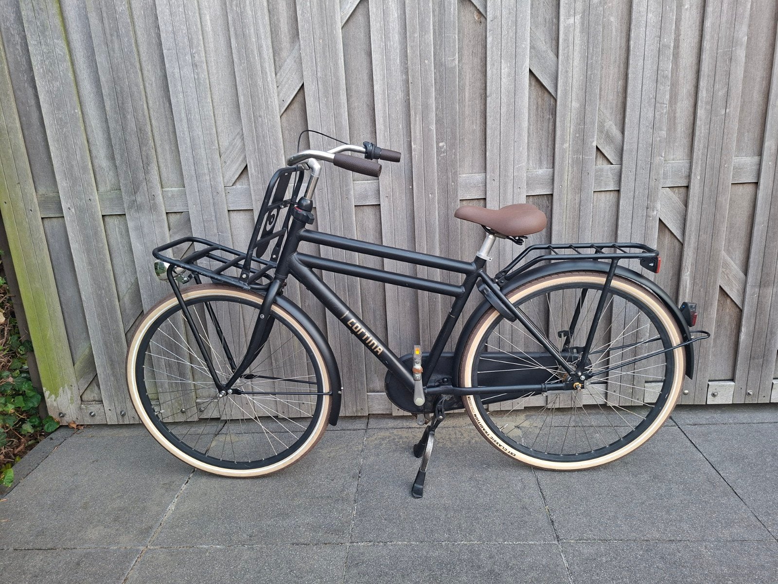 Cortina u4 transportfiets met 3 versnellingen & terugtrapre, Fietsen en Brommers, Fietsen | Heren | Herenfietsen, Versnellingen