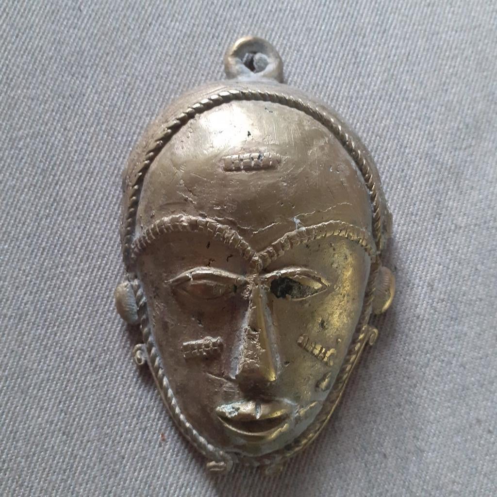 Bronzen Afrikaanse masker, amulet, Antiek en Kunst, Ophalen of Verzenden