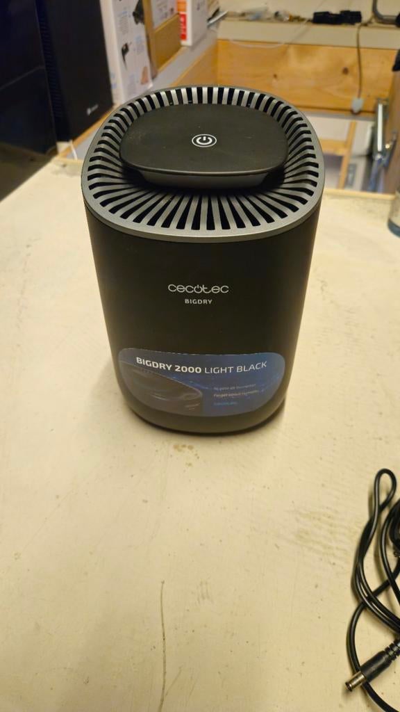 Cecotec bigdry 2000, Ophalen, Luchtontvochter
