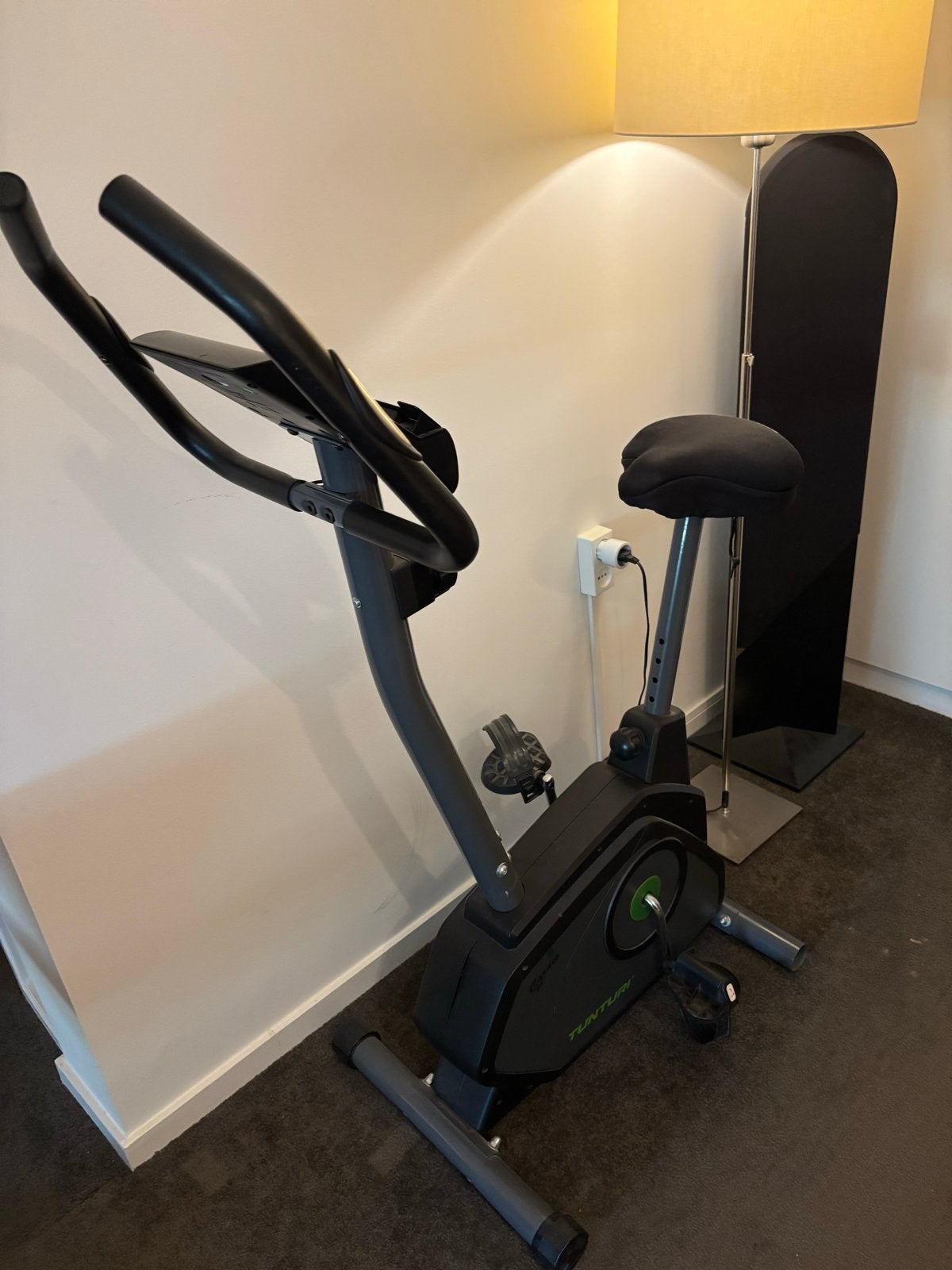 Prima luxe Tunturi Cardio Fit hometrainer - Zeer compleet, Ophalen, Gebruikt, Metaal, Benen