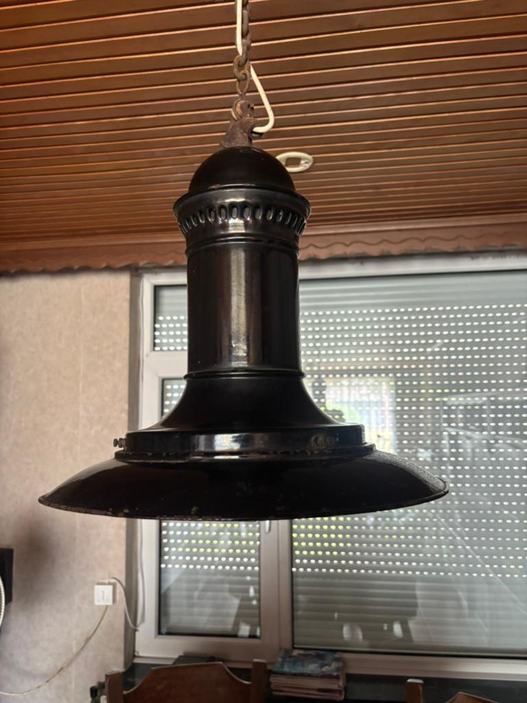Vintage industriële hanglamp - Zwart metaal, Antiek en Kunst, Antiek | Lampen, Ophalen of Verzenden