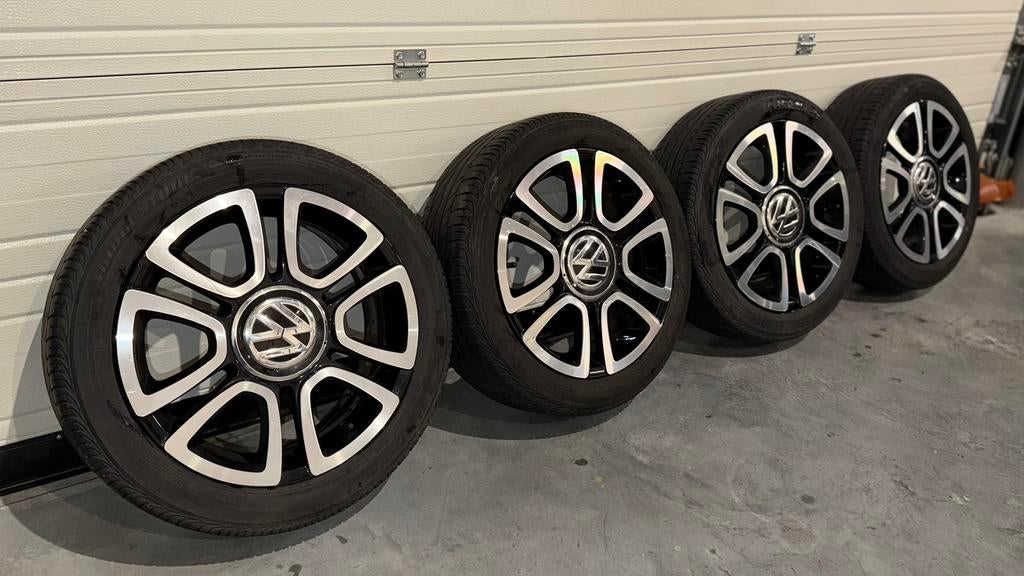 VW Up! Triangle 16 inch velgen zomerbanden 185/50 R16, Auto-onderdelen, Banden en Velgen, Ophalen, Gebruikt, 16 inch, Banden en Velgen