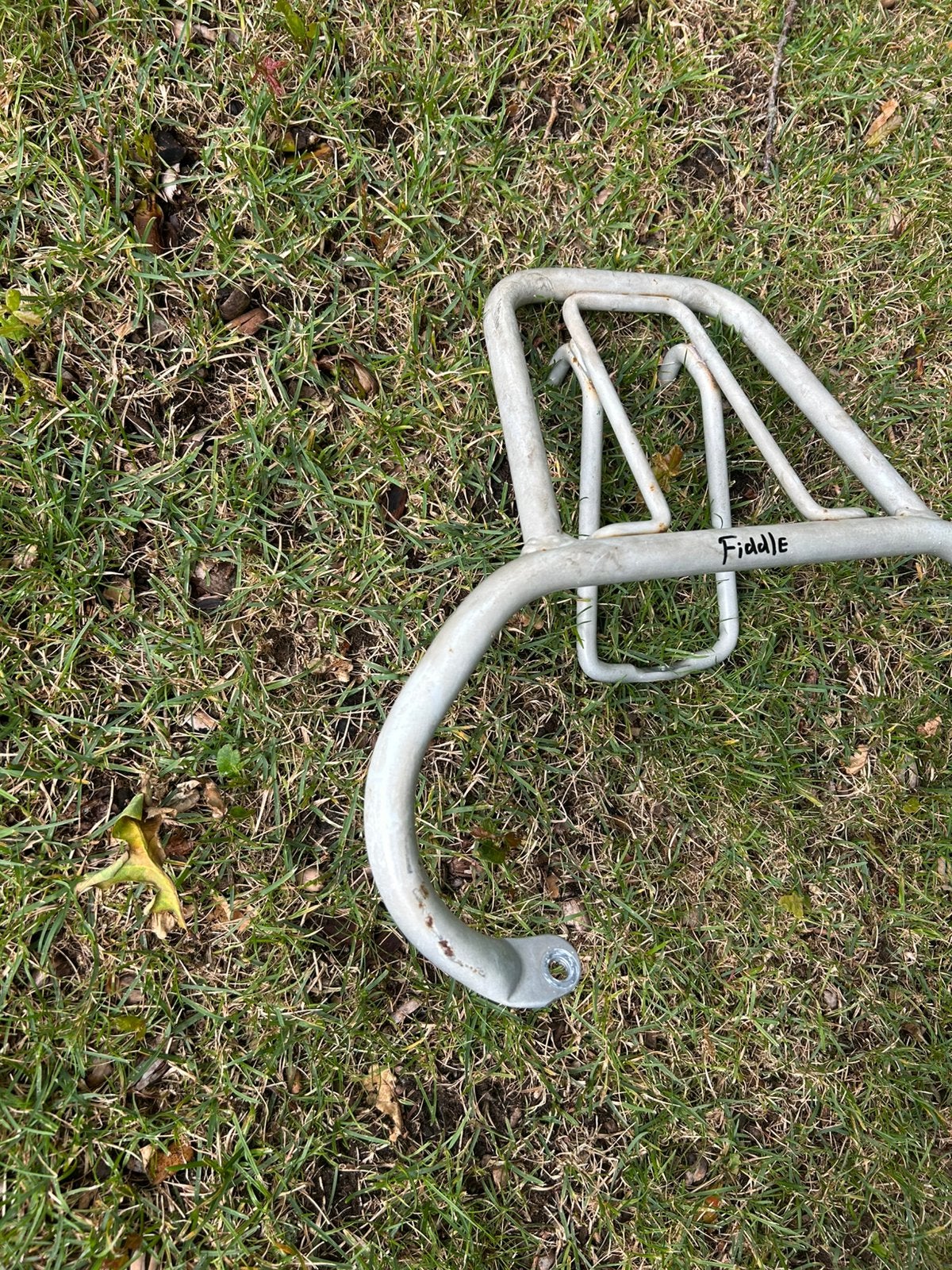 Sym fiddle achter drager, Fietsen en Brommers, Verzenden, Zo goed als nieuw, Benzine, Fiddle