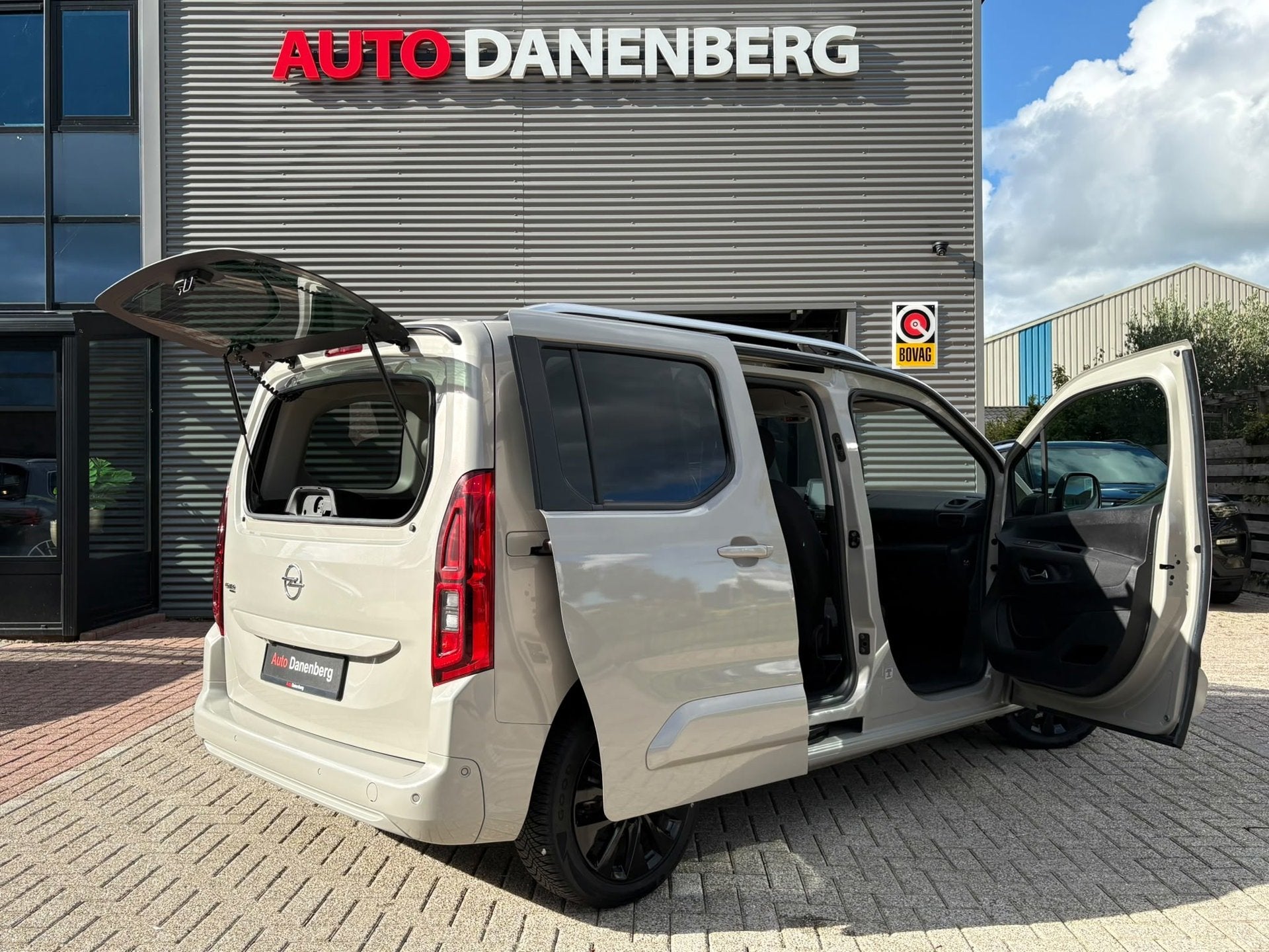 Opel Combo Life 1.2 turbo, Dealer onderhouden, Stof, Wit, Origineel Nederlands