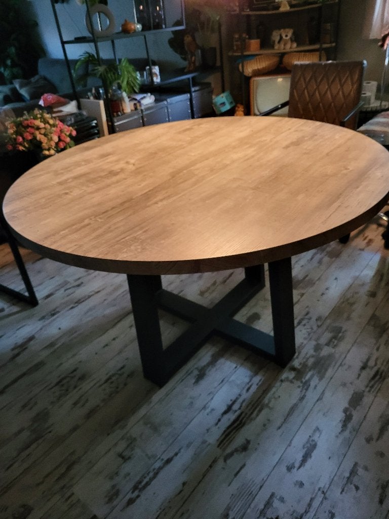 Eettafel, Ophalen, Rond, Zo goed als nieuw, Vijf personen of meer