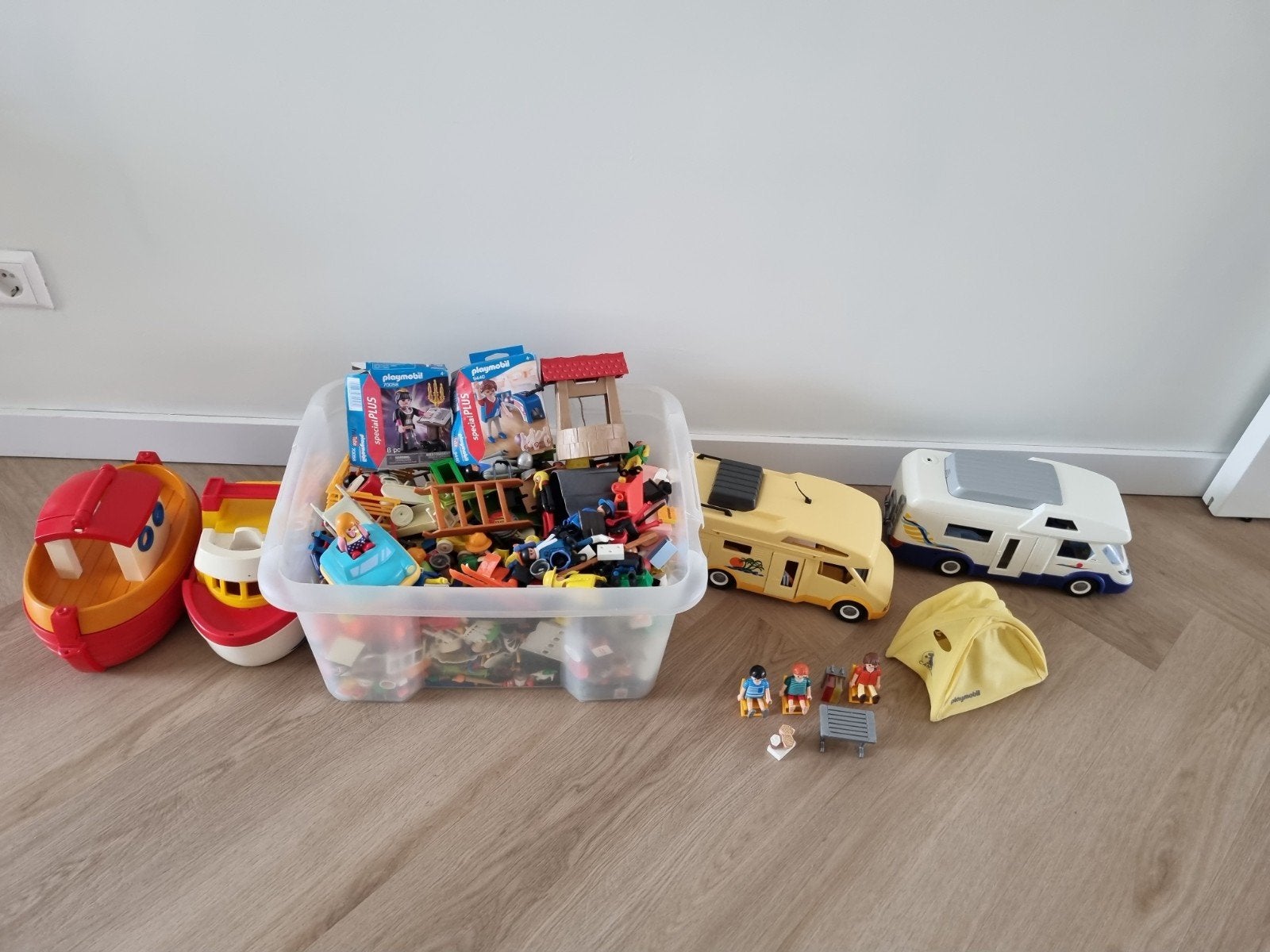 Grote Playmobil collectie: campers, boten en meer!, Ophalen of Verzenden, Gebruikt