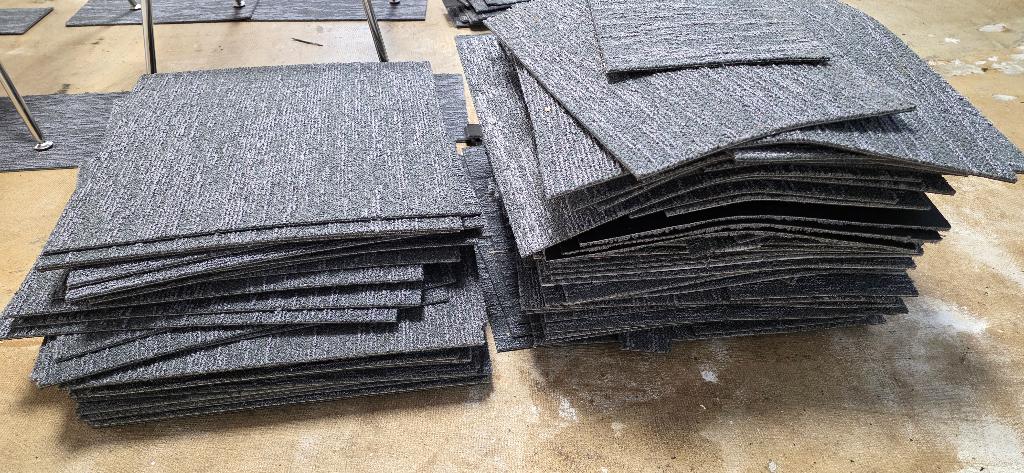 Tapijttegels GRATIS, Ophalen, Gebruikt, 75 m² of meer, Tapijttegels