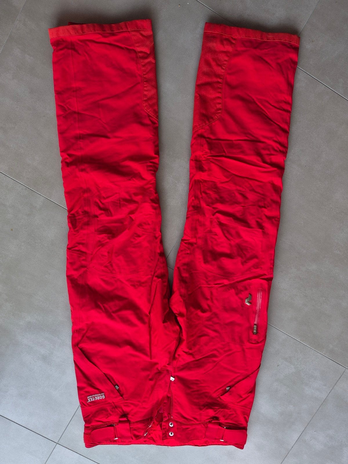 Peak Performance Gore-Tex Skibroek Heren Maat M Rood, Broek, Ophalen of Verzenden, Zo goed als nieuw, Peak Performance