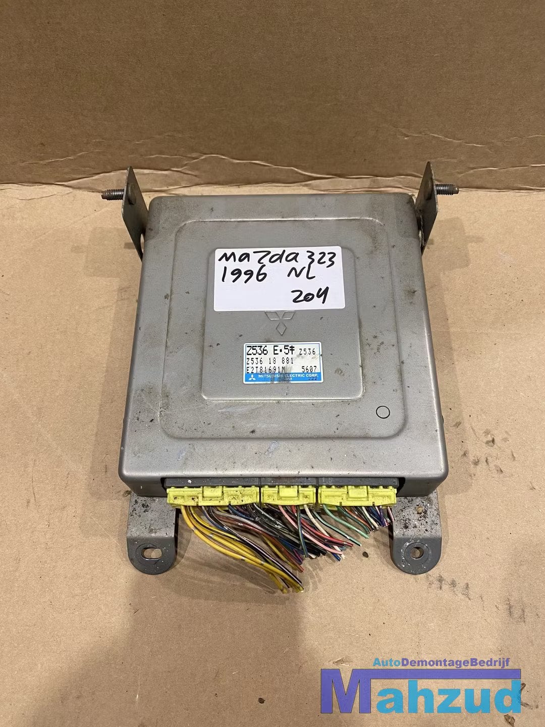 MAZDA 323 F 1.5 ECU Motormanagement Z53618881, Gebruikt, Shinchi, Fuchu-Cho 3-1
730-8670  Hiroshima, Mazda Motor Corporation, Info@mazda.co.jp