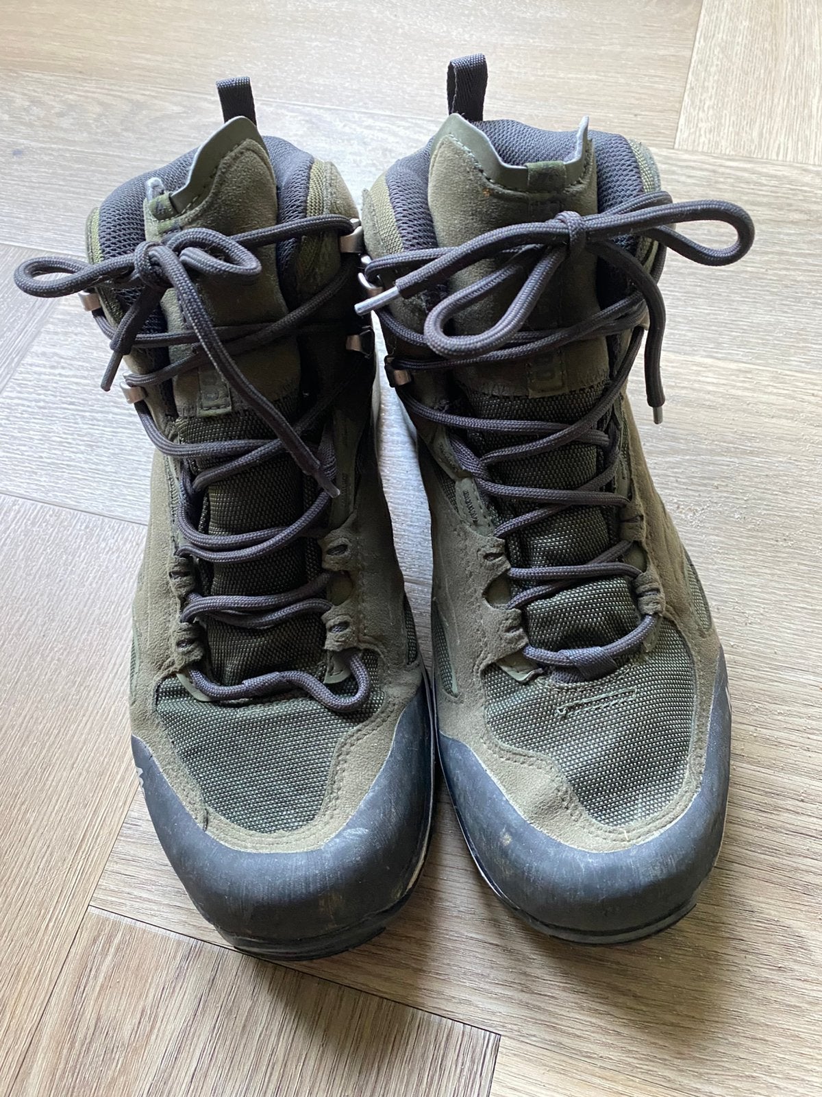 Quechua 100 Wandelschoenen - maat 43/44 bergwandelschoenen, Ophalen of Verzenden, Zo goed als nieuw, Schoenen