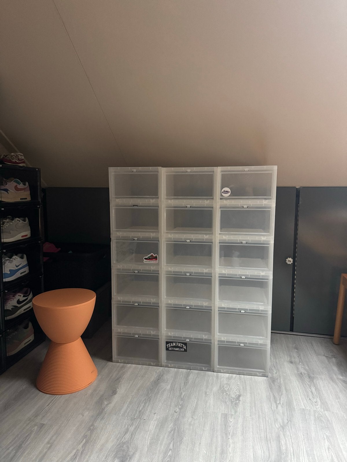 Iris Drop Front Sneaker Boxen - 18 stuks, Ophalen of Verzenden, Gebruikt