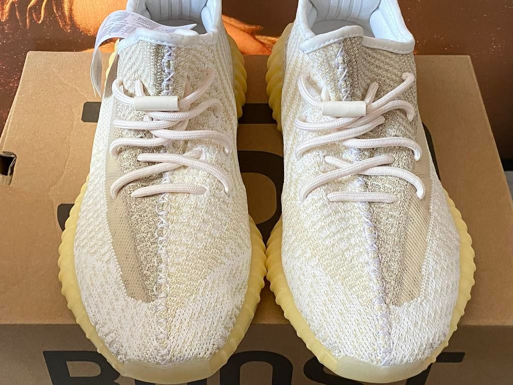 Addidas Yeezy Boost 350 V2, Ophalen, Zo goed als nieuw, Schoenen