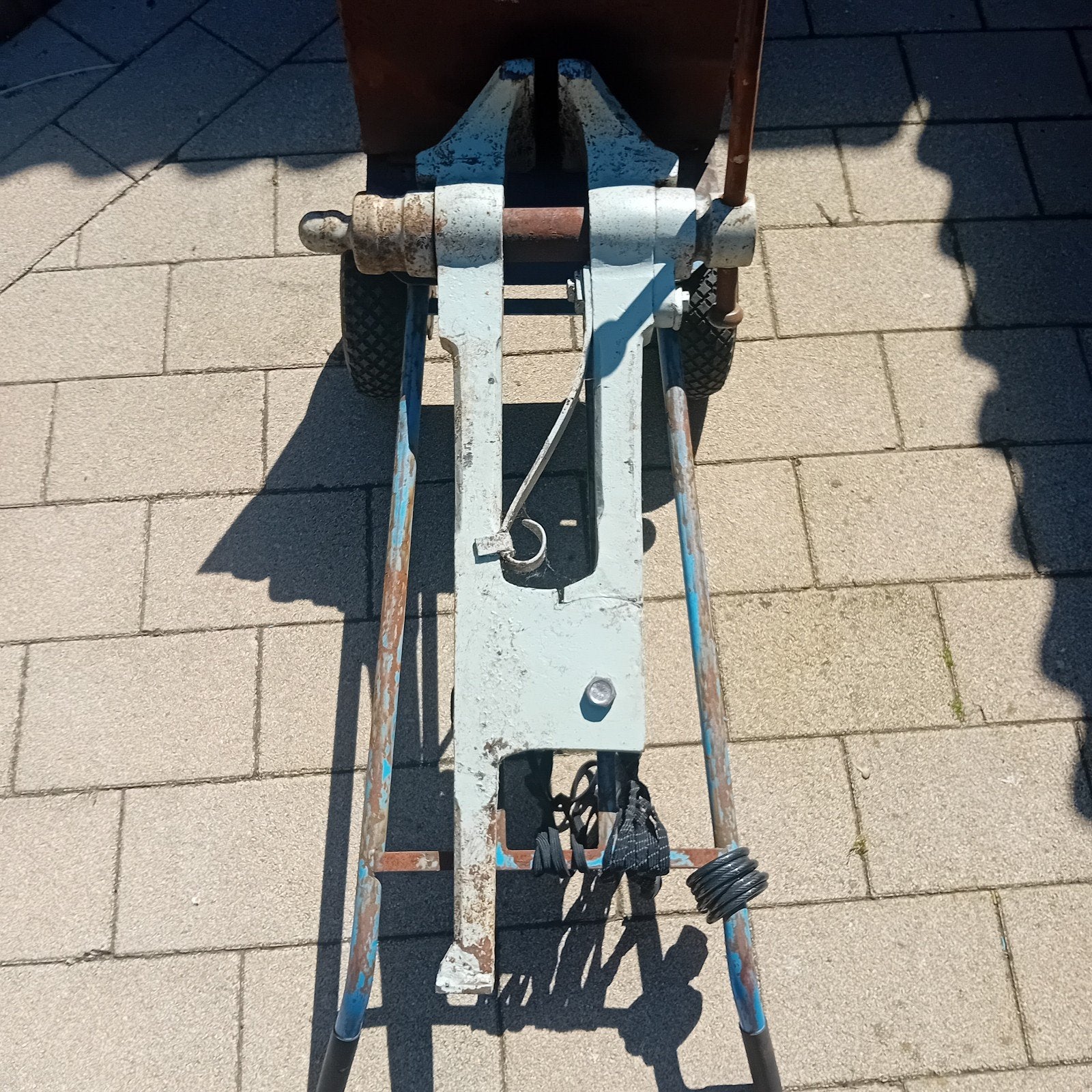 Robuuste staart bankschroef  - Gebruikt, Ophalen, Gebruikt, Bankschroef, Overige merken