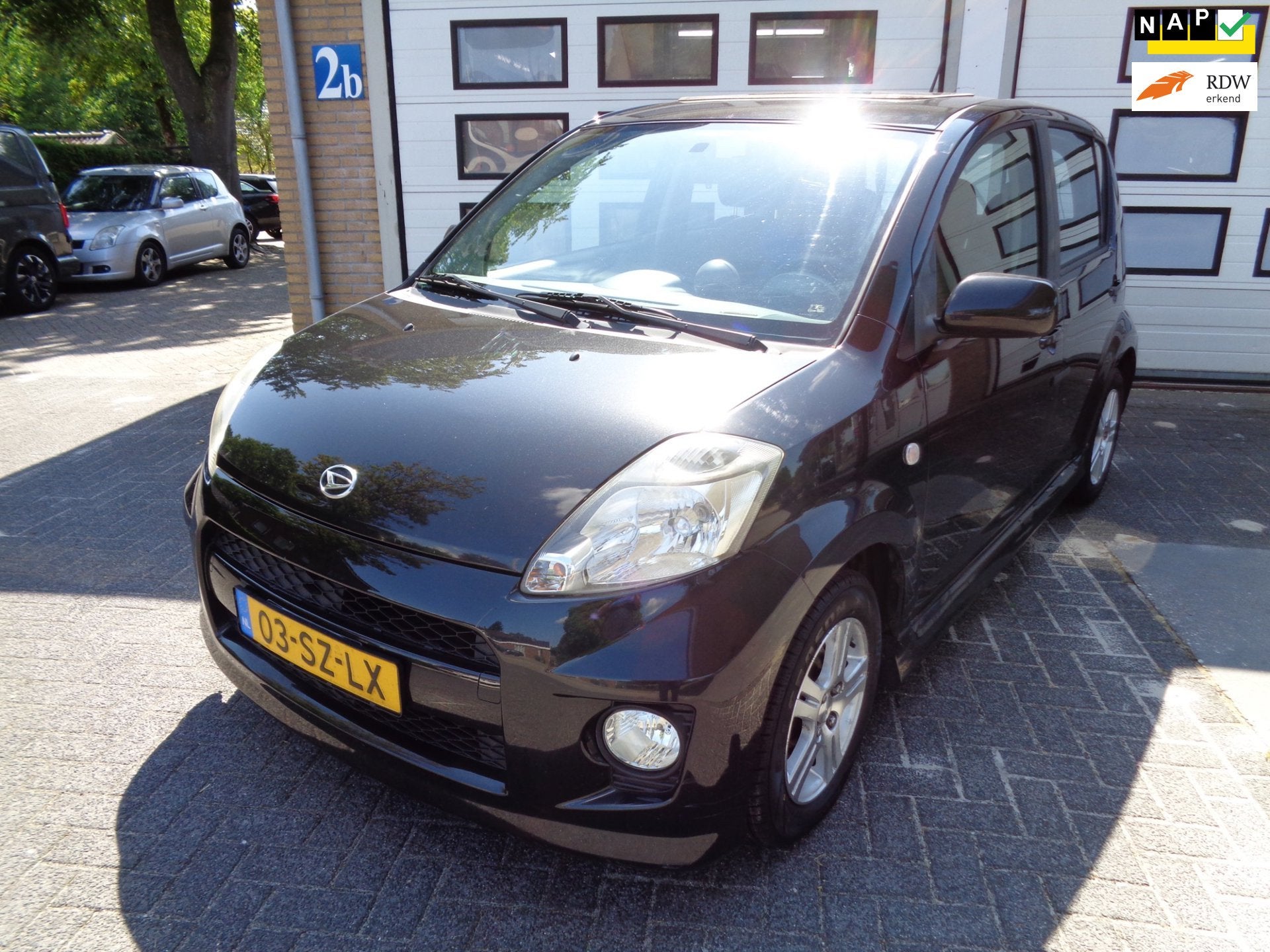Daihatsu Sirion 2 1.3-16V Comfort, Gebruikt, 31 €/maand, 4 cilinders, Zwart