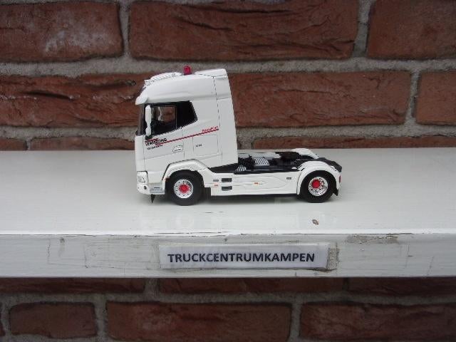 WSI  Daf  XG  4 x 2  van  Lewiszong - Bergharen.