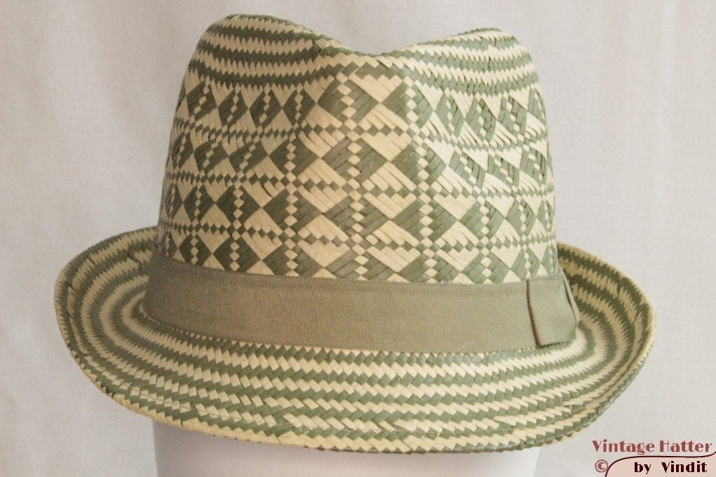 gleufhoed Trilby strohoed met groen maten 58 en 59 nieuw, Hoed, Nieuw, Ophalen of Verzenden, 58 of 59 cm (L, 7¼ of ⅜ inch)