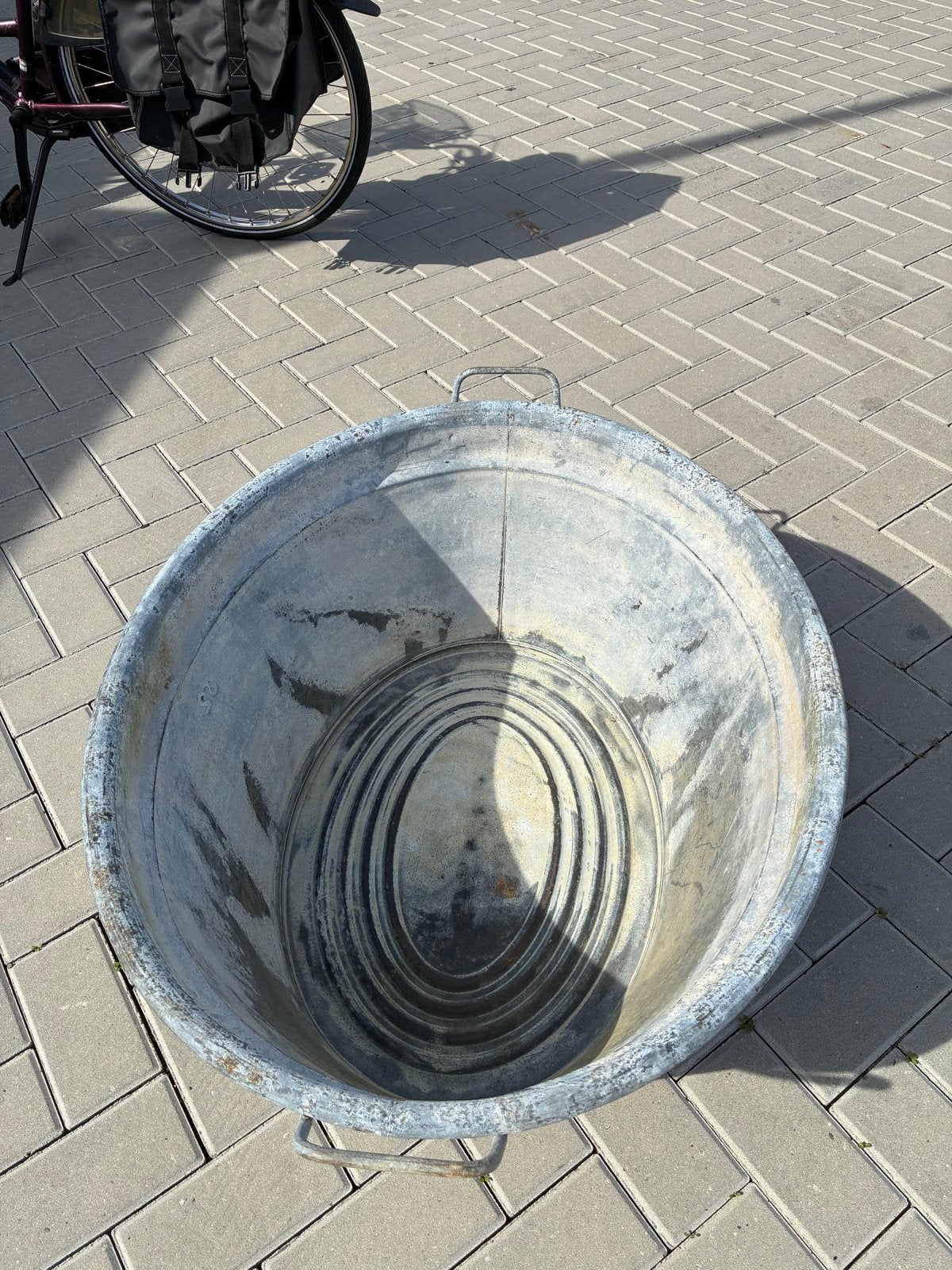Grote zinken teil - Vintage wasbak/plantenbak, Antiek en Kunst, Ophalen of Verzenden
