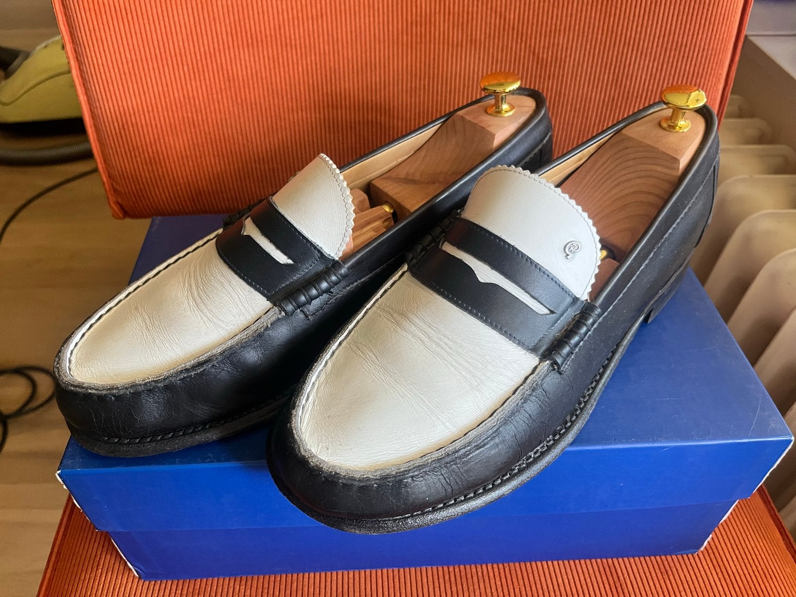 Greve Loafers Blauw/Wit Maat 44,5K, Loafers, Blauw, Ophalen of Verzenden, Gedragen