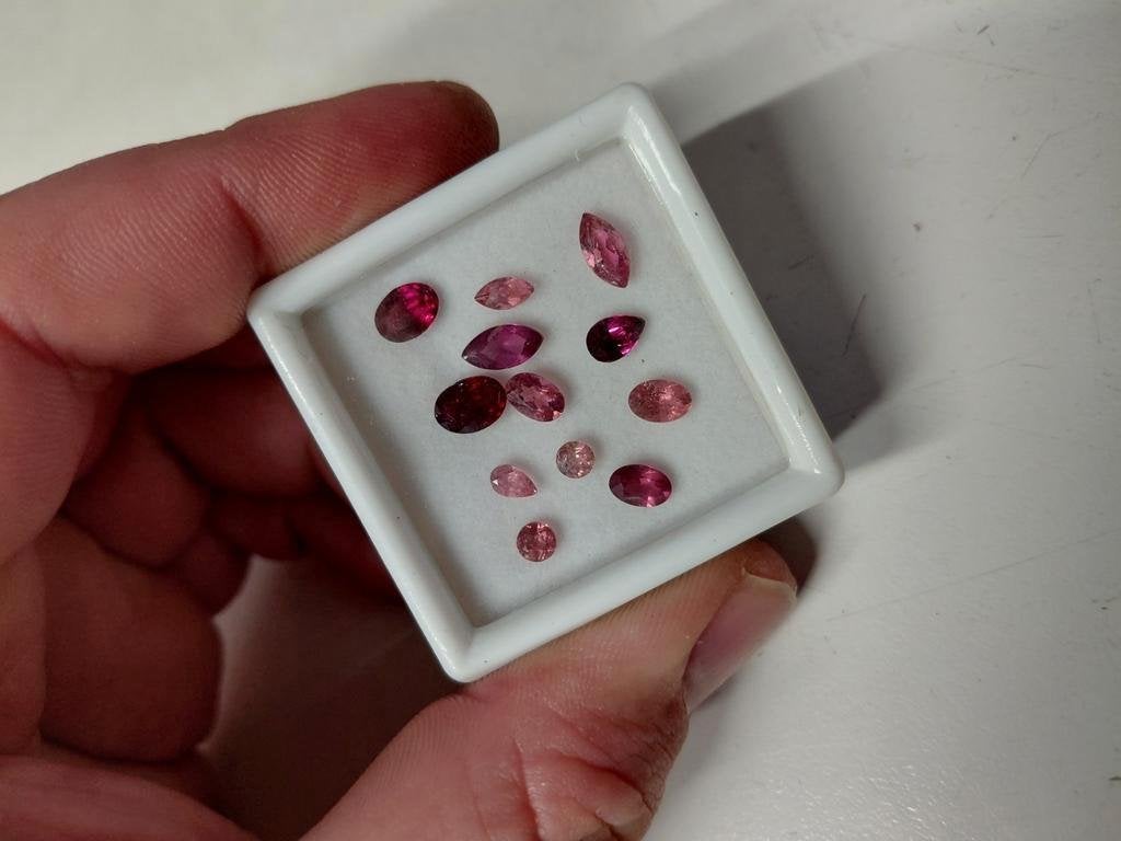Lot met rubuliet edelsmid, Ophalen of Verzenden