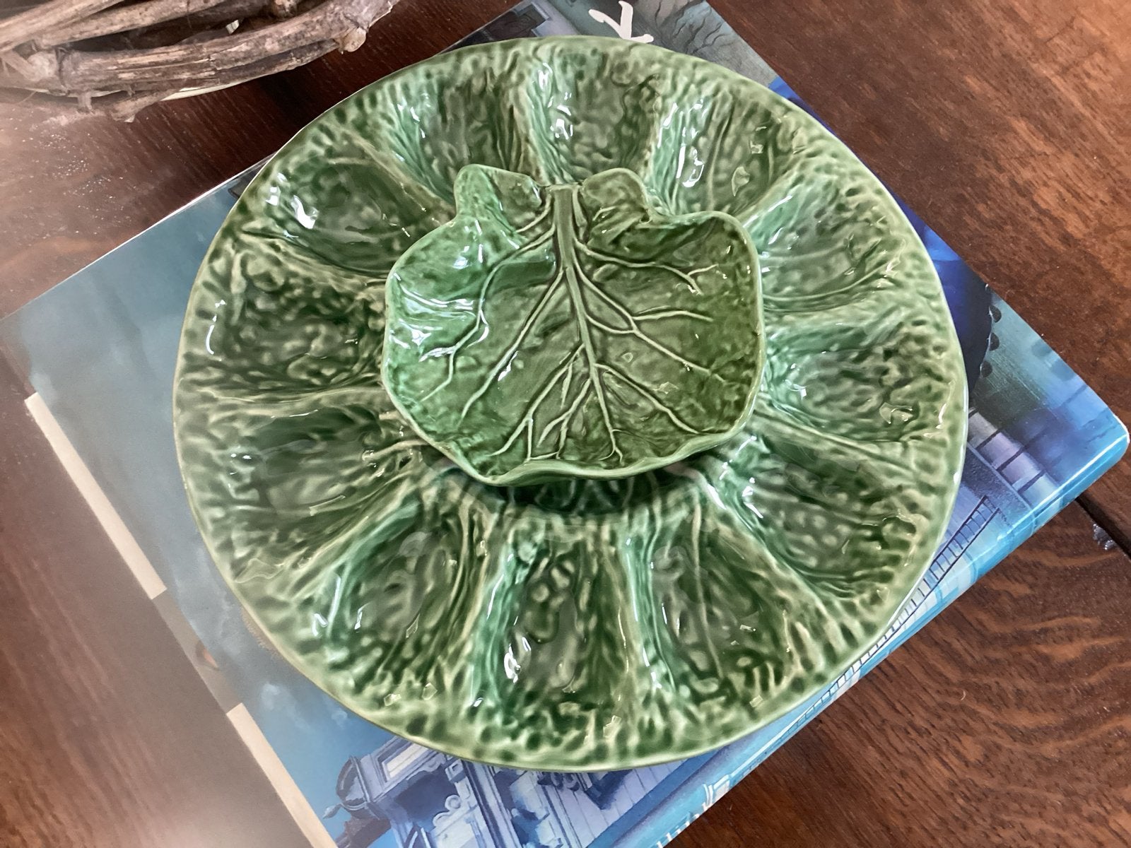 Vintage PORTUGEES aardewerk EIER/OESTERSCHAAL  in bladmotief, Overige merken, Overige typen, Vintage, Ophalen of Verzenden