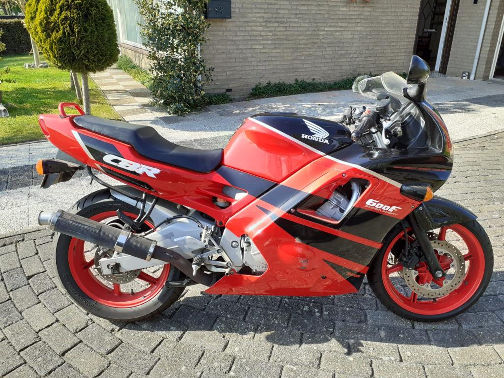 UNIEK! Honda CBR 600 F – Al 27 jaar van dezelfde eigenaar!, Motoren, Motoren | Honda, Sportuitlaat, Occasion, 4 cilinders, Motorrijbewijs A