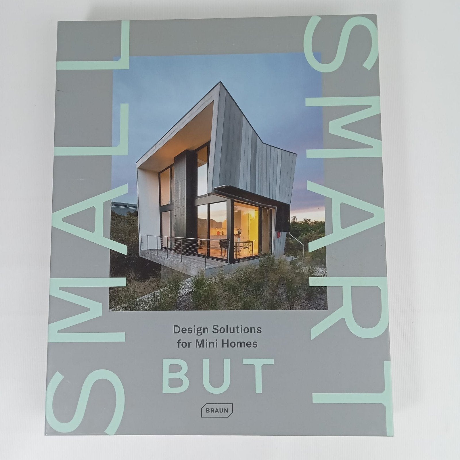 Small But Smart: Design Solutions for Mini Homes, Boeken, Kunst en Cultuur | Architectuur, Gelezen, Architectuur algemeen, Ophalen of Verzenden
