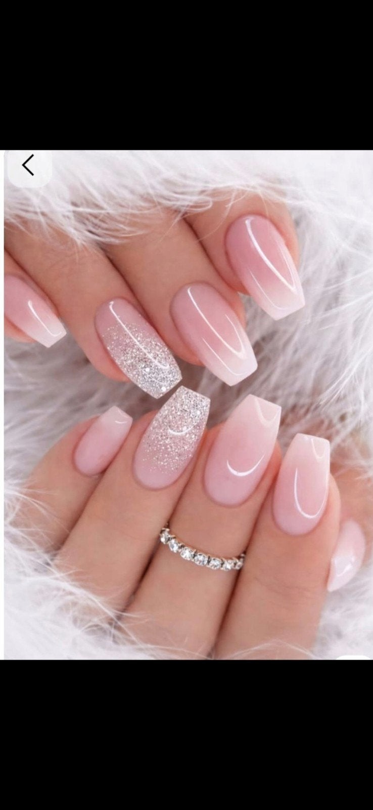 Model Acryl nagels  (UITERAARD GRATIS)