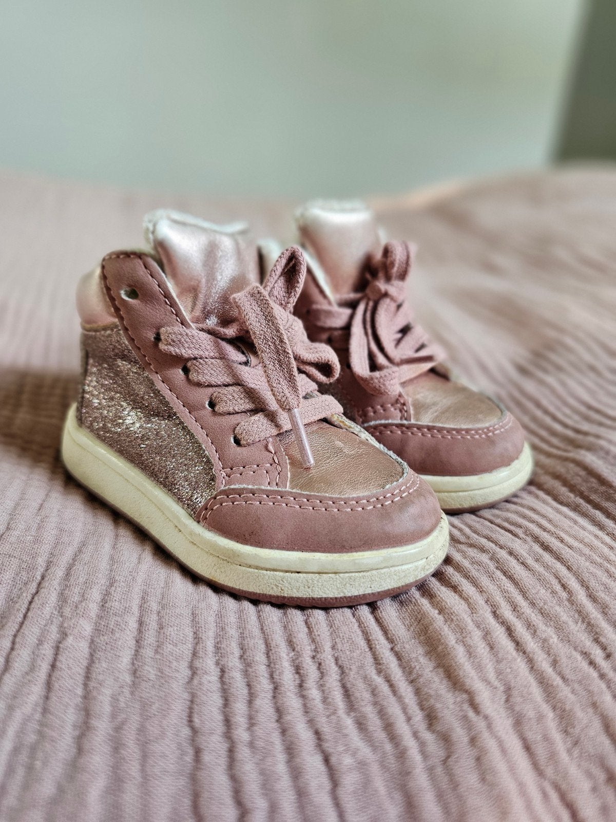 H&M babyschoentjes maat 18/19, Gebruikt, Meisje, H&M, Schoenen