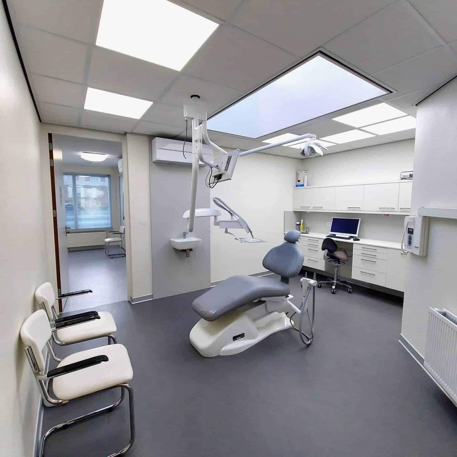 Mr Dental l GEZOCHT: TANDARTSPRAKTIJK TER OVERNAME, Ophalen of Verzenden, Nieuw