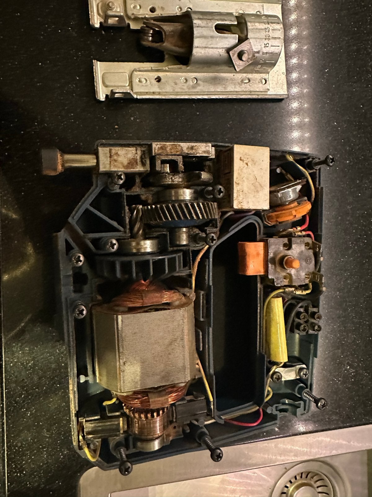 AEG Decoupeerzaag STSE-350 - Defect voor onderdelen, Gebruikt, Decoupeerzaag, Ophalen of Verzenden, 30 tot 70 mm
