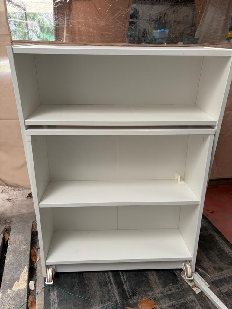 Uitschuifbare tafel in kast Ikea, Ophalen, Rechthoekig, 50 tot 100 cm