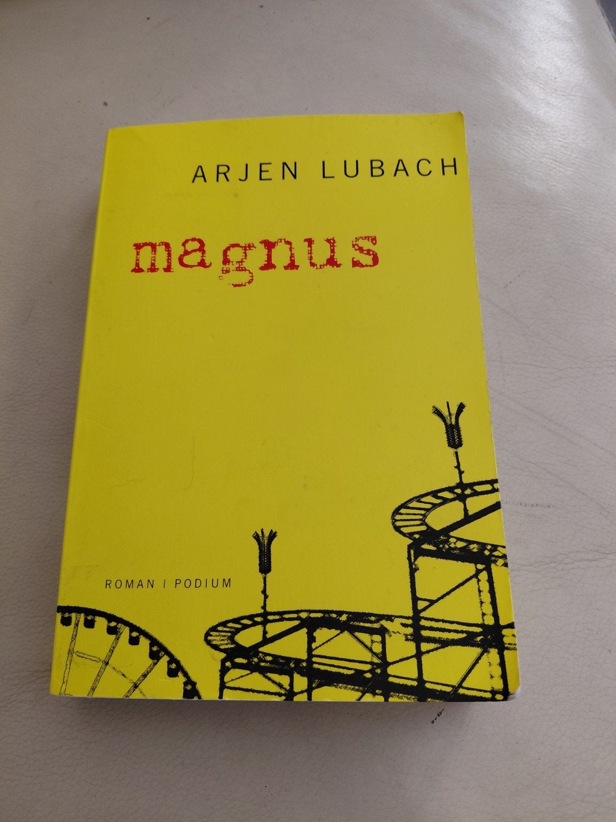 Arjen Lubach - Magnus, Ophalen of Verzenden, Zo goed als nieuw, Arjen Lubach
