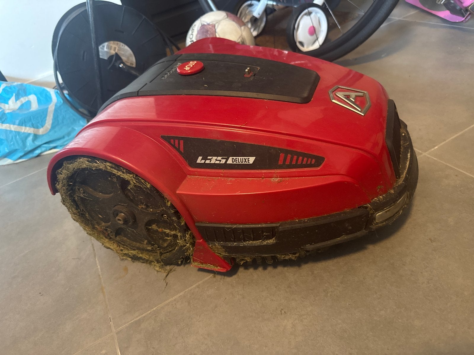 Ambrio Delux L35 Robot Grasmaaier BIEDEN MAAR!, Cirkelmaaier, Gebruikt, Minder dan 30 cm, Accu-grasmaaier