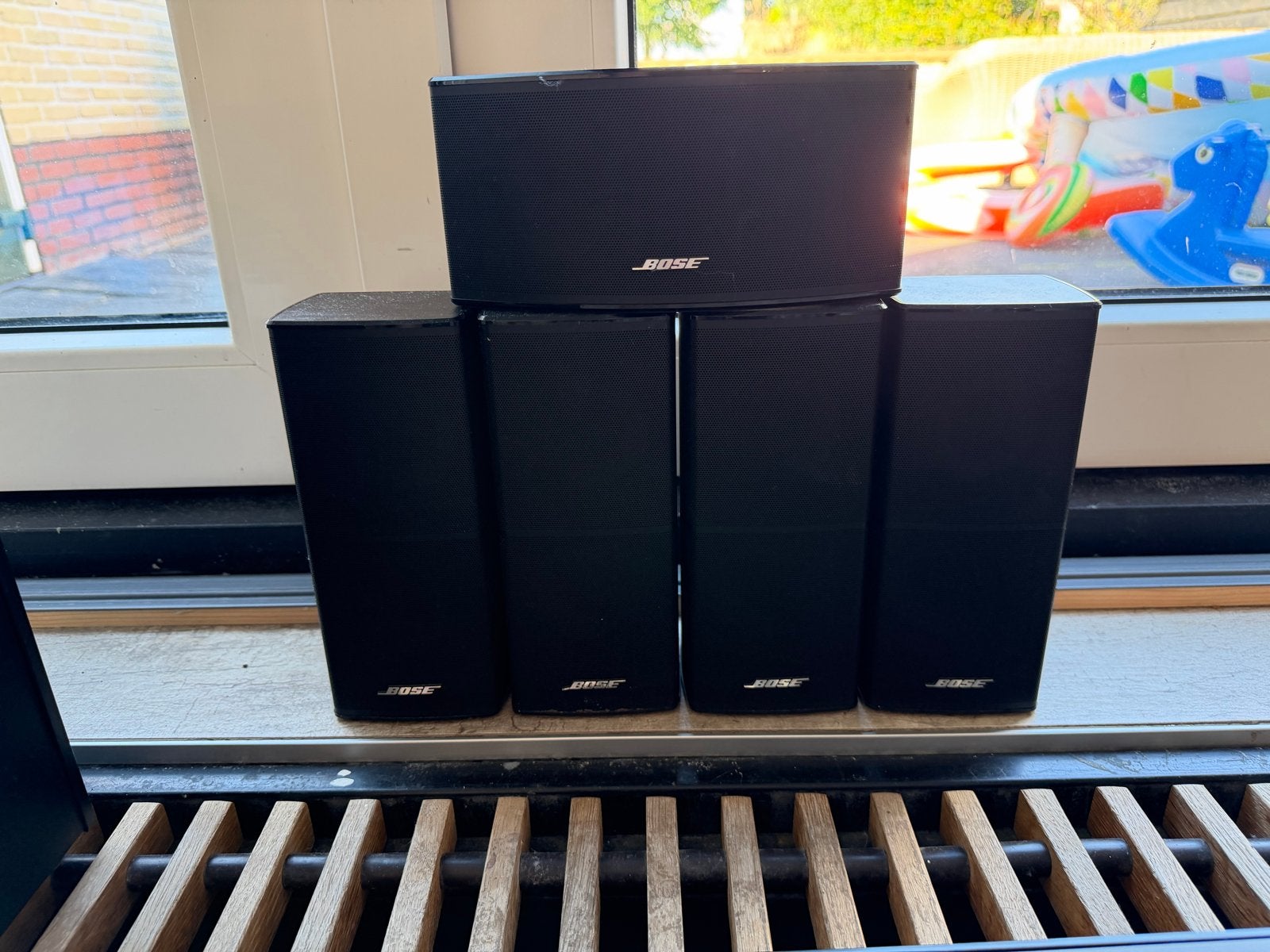 Bose Home Cinema Set - 5.1 Systeem met Subwoofer, 70 watt of meer, Zo goed als nieuw, 5.1-systeem, Overige spelers