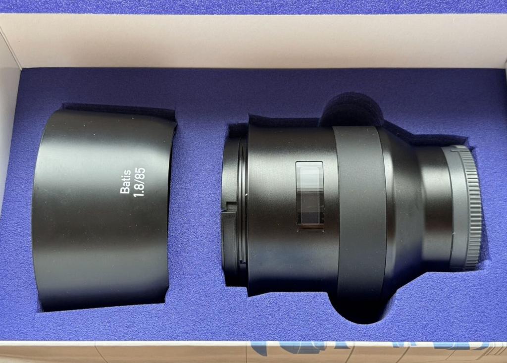 Zeiss Batis 85mm f/1.8, Ophalen of Verzenden, Zo goed als nieuw, Telelens