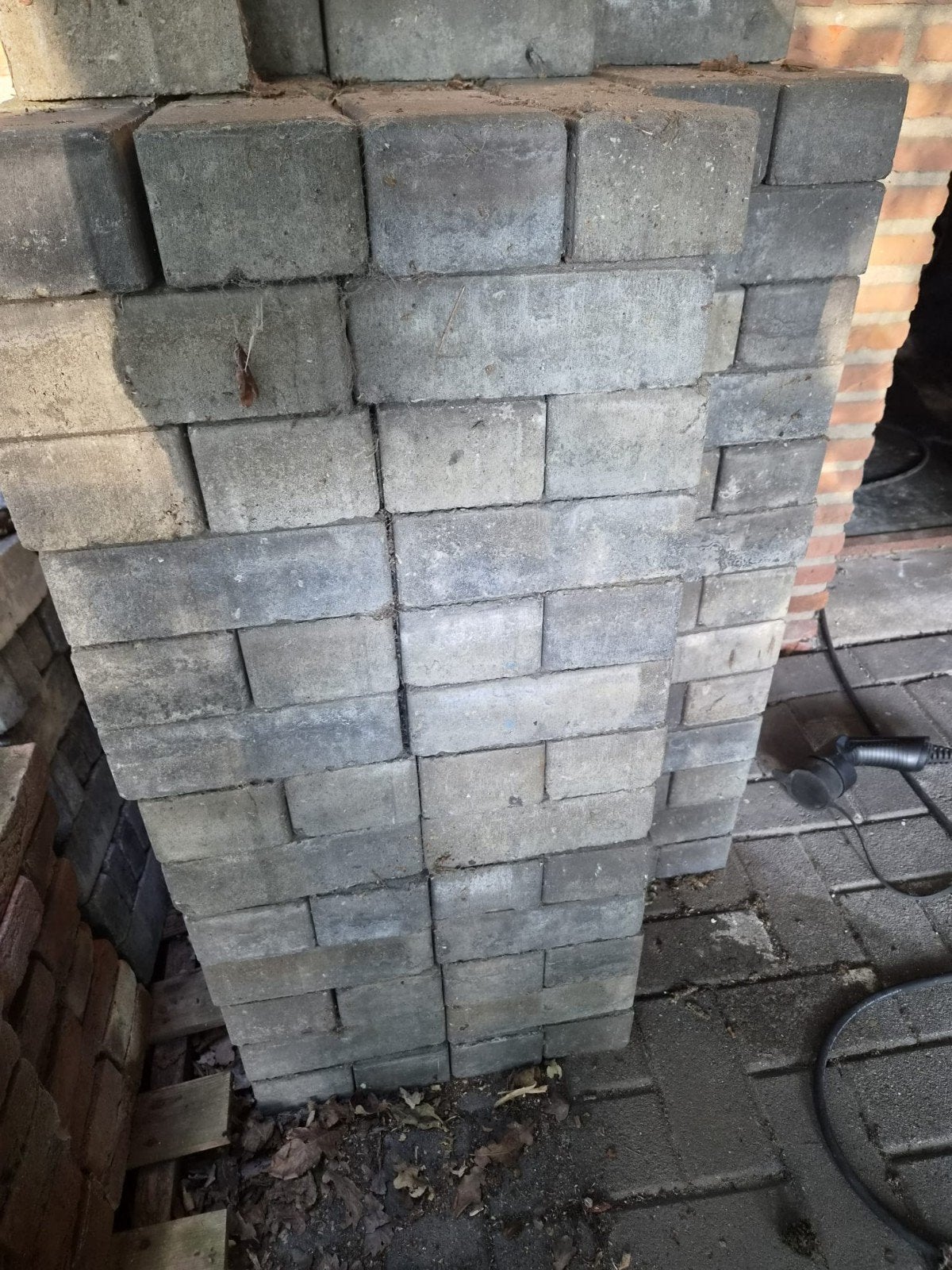 Gratis 180 betonklinkers 20x10x7 cm, Tuin en Terras, Ophalen, Gebruikt, Klinkers, 5 tot 10 m²