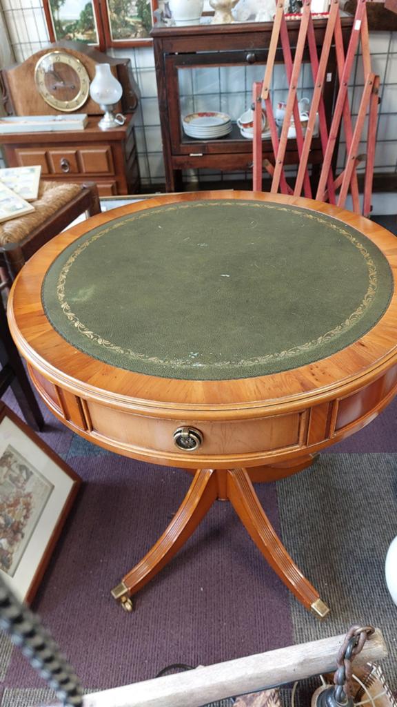 Victorian round mahogany librery drum table, Ophalen of Verzenden