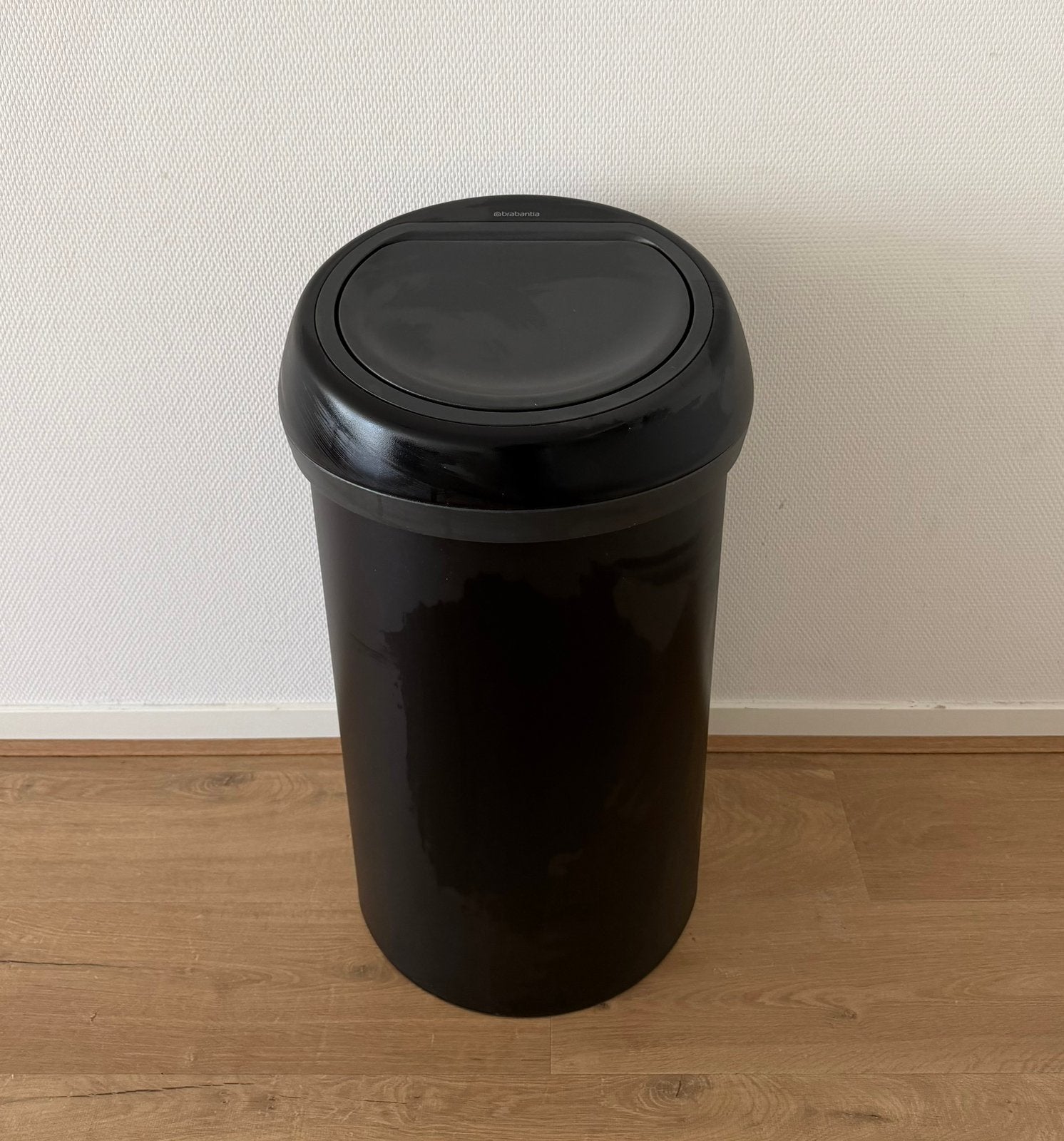 Brabantia Touch Bin prullenbak zwart - 60 liter, 40 liter of meer, Ophalen, Zo goed als nieuw, 50 – 75