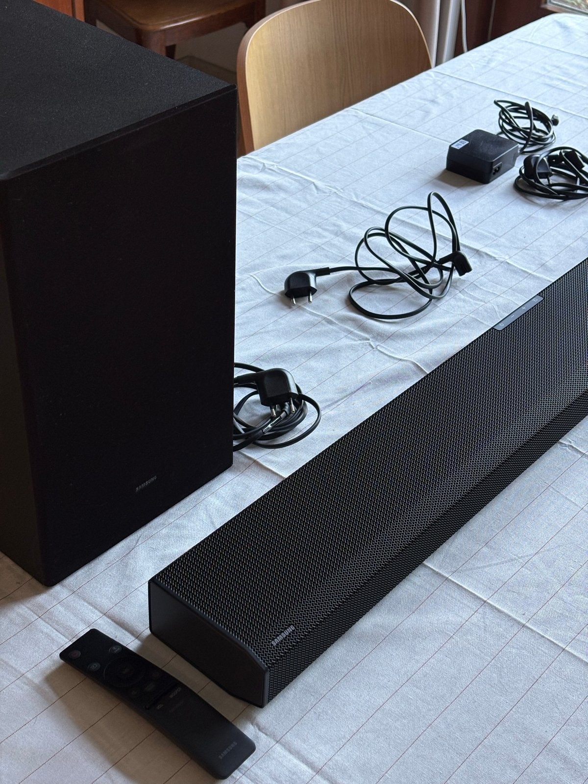Samsung HW-Q700A Soundbar met Subwoofer, Ophalen, Bluetooth, Zo goed als nieuw