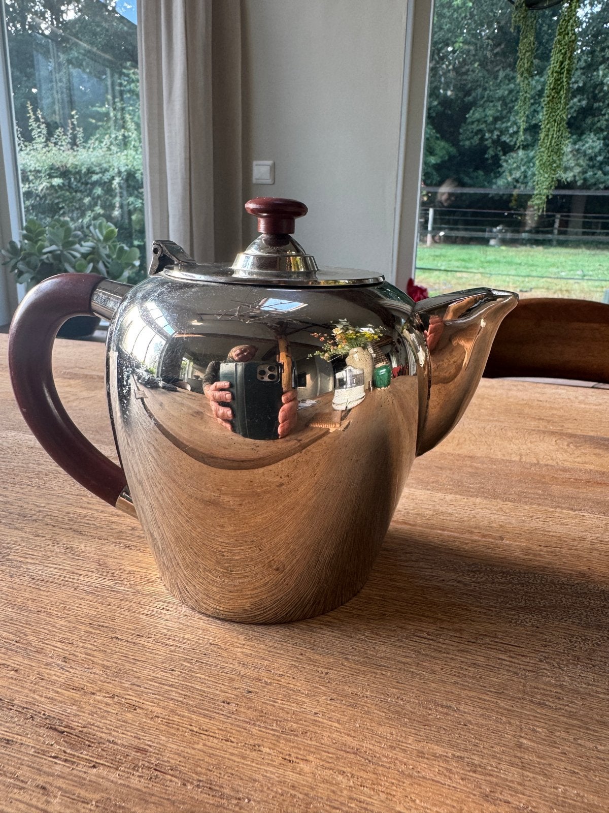 Vintage theepot met bakeliet handvat, Ophalen of Verzenden